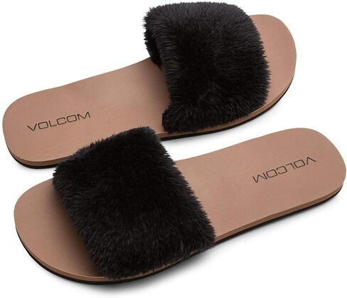 حذاء مائي نسائي من الفرو الصناعي من Volcom in Saudi Arabia