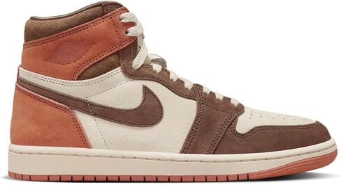 Nike Women Low-Top Sneakers in Kuwait