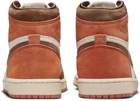 Nike Women Low-Top Sneakers in Kuwait