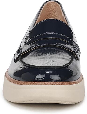 Lifestride نساء تشيلسي loafer in Saudi Arabia