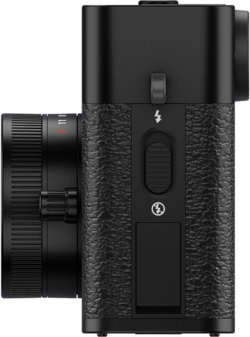 حزمة Fujifilm X Half Digital Camera (أسود) مع بطاقة SD 64GB + حزام معصم الحبل + إكسسوارات أكثر تقدمًا | كاميرا فوجي x نصف in Saudi Arabia