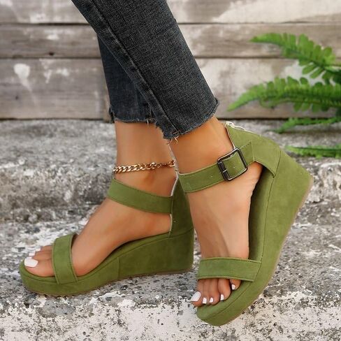 Women's large-size platform comfortable casual thick-soled sandals. Fashionable snap-on design. Lightweight and breathable. Suitable for outdoor and daily wear. in Kuwait
