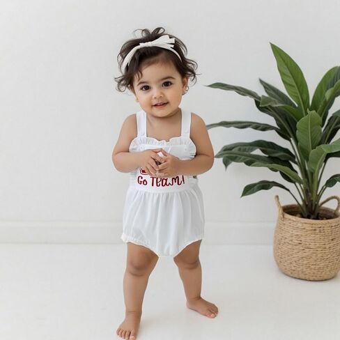 زي طفلة كرة القدم Go Team Team Embroquered Silapsless Silaps Romper Infant Bodysuit الملابس الصيفية حديثي الولادة in Kuwait