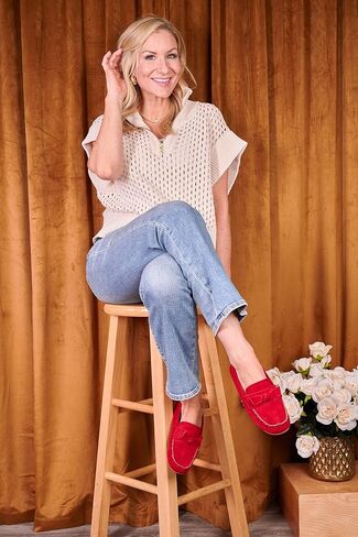 Corkys Footwear Women's Driving Miss Daisy Driving Loafer/Moccasin ، وهي عبارة عن زلة كلاسيكية مع عقدة القوس ، نعل نعل مطاطية متينة للراحة طوال اليوم in Kuwait