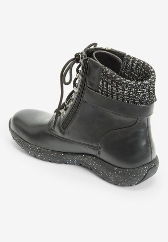 ComfortView Women’s The James Trail Boot (عرض واسع المتاحة) in Kuwait