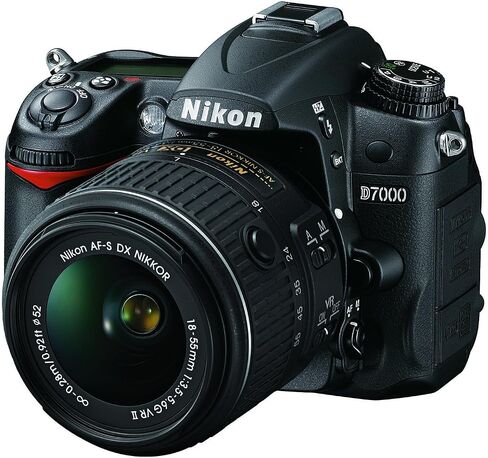 Nikon D7000 16.2 Megapixel Digital SLR كاميرا SLR مع عدسة 18-55 مم (أسود) (متجدد) in Saudi Arabia