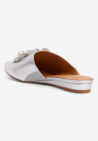 Comfortview Women’s The Ayla Slip on Mule (عرض واسع) in Saudi Arabia