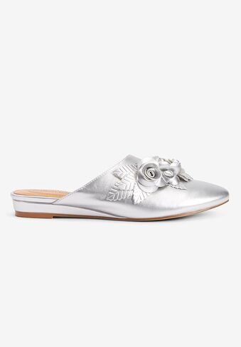 Comfortview Women’s The Ayla Slip on Mule (عرض واسع) in Saudi Arabia