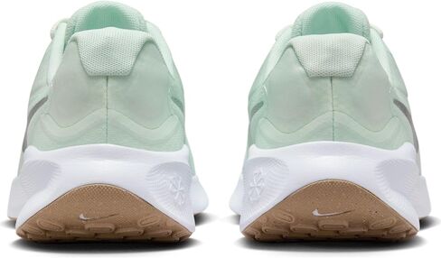 حذاء Road Road للسيدات Nike in Saudi Arabia