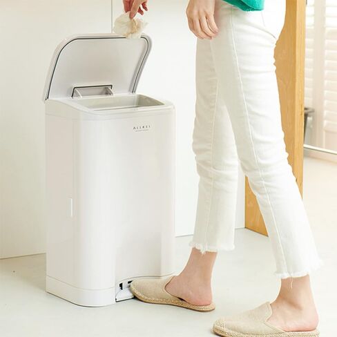 شملت Allkei 29L التحكم في الرائحة المهملات حافلة PAIL ، صندوق الحفاض ، حفاضات البالغين ، ومحطة نفايات الحيوانات الأليفة واحدة حقيبة إعادة الملء (أبيض) in Saudi Arabia
