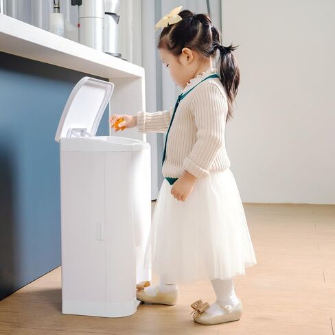 شملت Allkei 29L التحكم في الرائحة المهملات حافلة PAIL ، صندوق الحفاض ، حفاضات البالغين ، ومحطة نفايات الحيوانات الأليفة واحدة حقيبة إعادة الملء (أبيض) in Saudi Arabia