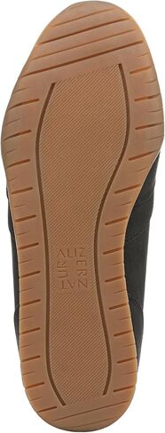 Naturalizer Women's Patricia Sneaker in Saudi Arabia