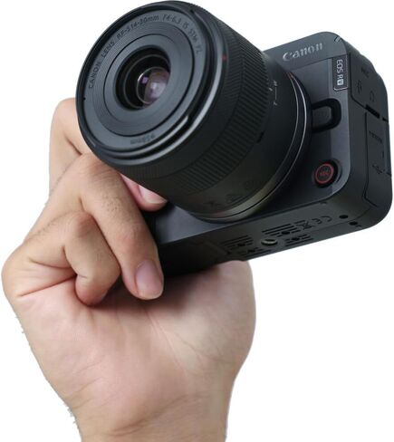 Canon EOS R50 V Camera + 14–30 مم عدسة تكبير الطاقة (6895C012) | 24.2MP APS-C | 4K60p فيديو | شاشة الوجه | All-In-One Vlogging للمبدعين + برنامج الصور + 64 جيجابايت بطاقة + أكثر (متجددة) in Saudi Arabia