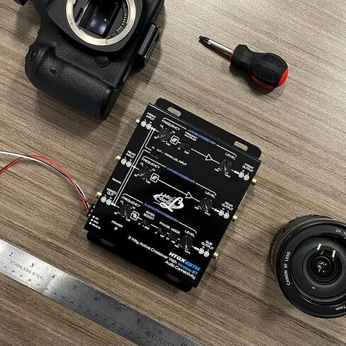 Lanzar 2 و3-Way Active Crossover - مع اتصال صوتي لاسلكي عبر البلوتوث، 18 ديسيبل أو 12 ديسيبل لكل منحدر يمكن اختياره من أوكتاف، ستيريو أحادي RCA، متقاطع غير متماثل مع مشكل جهير قابل للتعديل in Kuwait