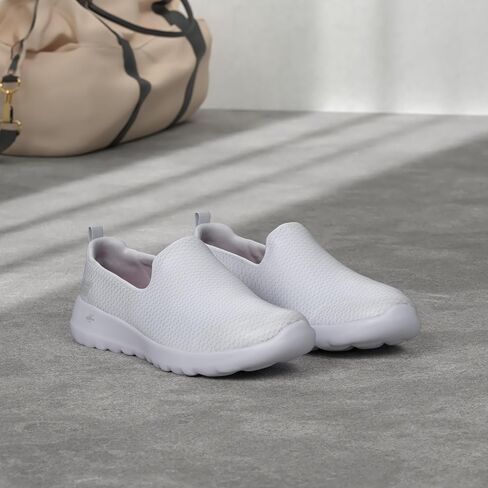 Skechers يذهب المشي فرح الأحذية النسائية in Kuwait