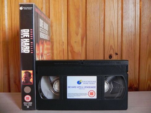 Die Hard With A Vengeance [VHS] in Saudi Arabia