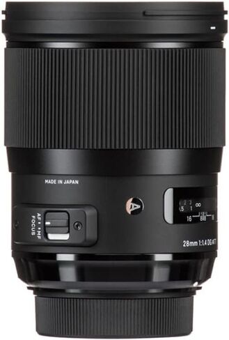 Sigma 28mm f/1.4 DG HSM Art Lens for Nikon F (441955) Bundle with 128GB Memory Card, Tripod, Filter Kit and More in Saudi Arabia
