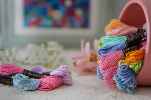 UMC STAG Pack of 50 Popular Colours Premium Embroidery Thread | 100% Egyptian Cotton Premium Skeins | Cross Stitch Embroidery Floss | Oeko TEX Certified Stranded Cotton | Ideal for Arts & Crafts in Kuwait