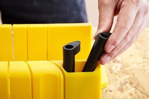 Stanley 1-20-600 Saw Storage Miter Box مع المنشار ، الأسود in Saudi Arabia