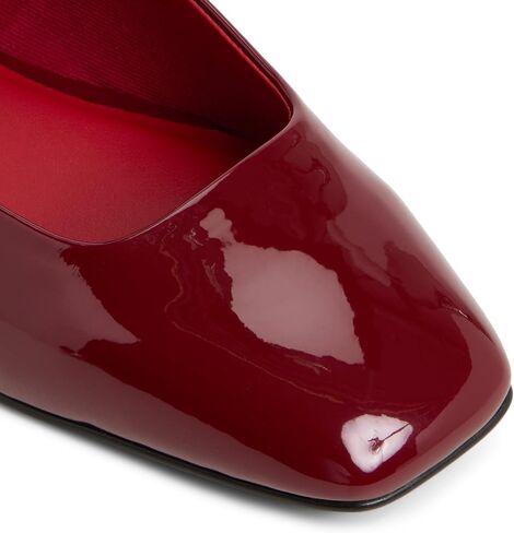 ALDO Women's Kristyn Ballet Flat in Saudi Arabia