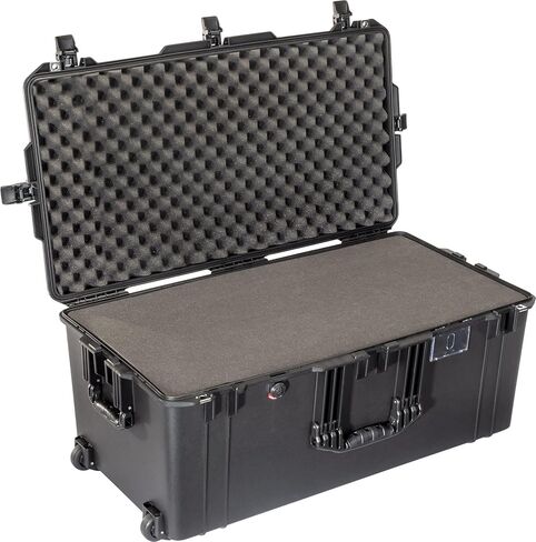 Pelican Color Case Black 1646 Air case, with Wheels. Comes with Foam in Saudi Arabia