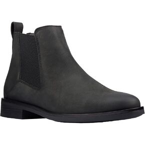 Clarks Women's Chelsea Boot in Kuwait