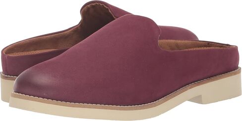 Softwalk Women's Wolcott II Loafer Flat in Saudi Arabia