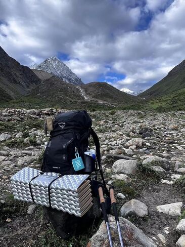 وسادة نوم إسفنجية مغلقة قابلة للطي مقاس XL من بولار بير R-2.6 | بساط نوم سميك ومقاوم للرطوبة وخفيف الوزن للتخييم والمشي لمسافات طويلة وحقيبة الظهر in Kuwait