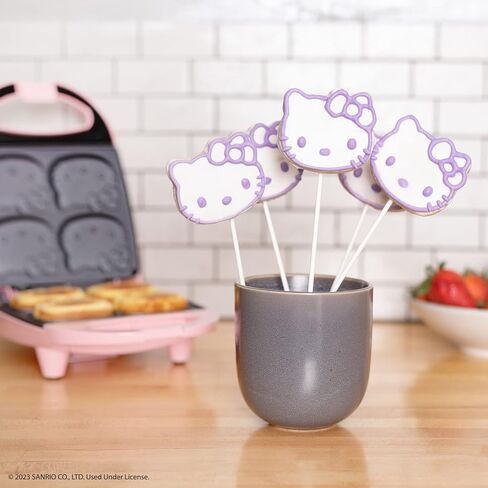 Uncanny Brands Hello Kitty Cake Pop Maker - Makes 4 Hello Kitty Cake Pops in Saudi Arabia