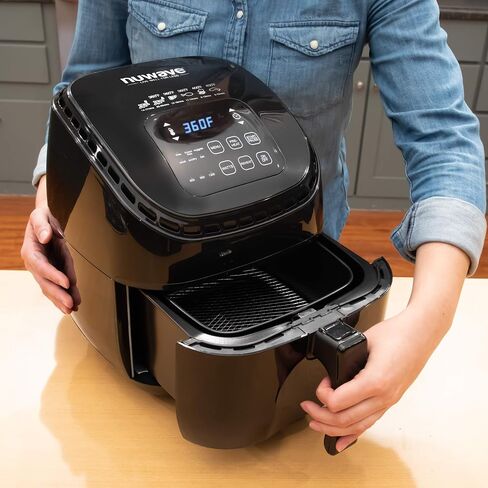 Nuwave 6-quart Brio Healthy Digital Air Fryer with One-Touch Digital Controls, 6 Preset Menu Functions & Removable Divider Insert,Black (Renewed) in Kuwait