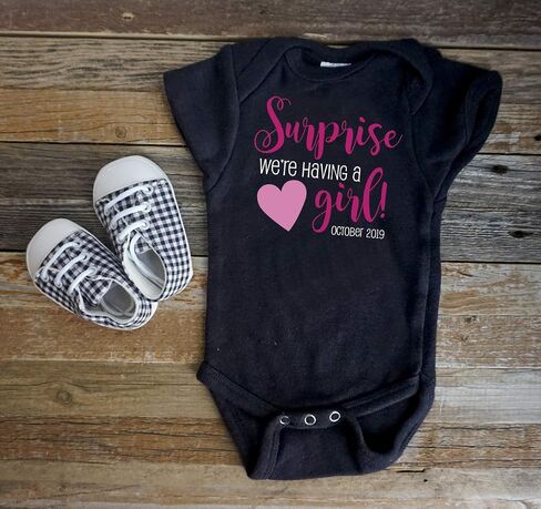 Surprise we're having a GIRL, Gender reveal onesie, It's a boy, It's a girl, Pregnancy Announcement in Saudi Arabia