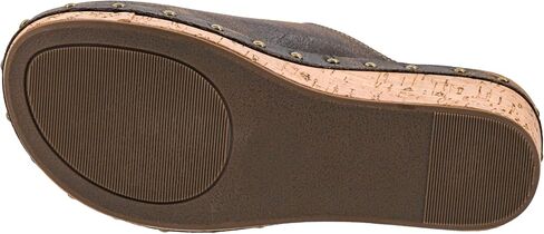 Corkys Footwear Womens yee Haw Slip -in Wedge - يتميز بكعب 2.5 بوصة ، خياطة غربية في الجزء العلوي ، النعال الناعمة Eva ، والأزرار على طول الخارجي - Espresso Crinkle ، حجم 9 in Saudi Arabia