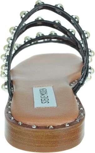Steve Madden Women's Black Skyler Flat Sandal, 6 in Saudi Arabia