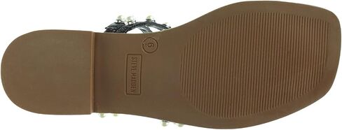 Steve Madden Women's Black Skyler Flat Sandal, 6 in Saudi Arabia