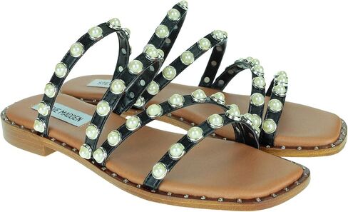 Steve Madden Women's Black Skyler Flat Sandal, 6 in Saudi Arabia