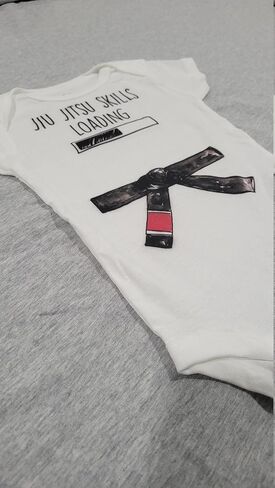 Jiu Jitsu مهارات - طفل رضيع فتاة ملابس الأطفال المضحكة حديثي الولادة لطيف (الحجم: 6-9M أبيض الأكمام الطويلة) in Saudi Arabia