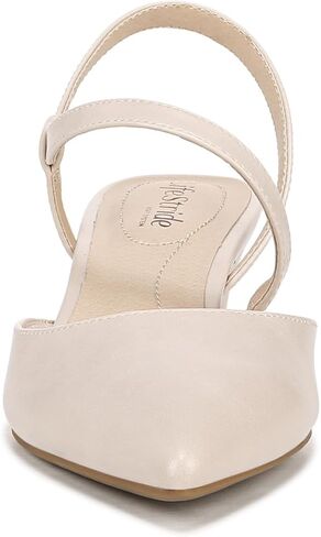 LifeStride Women’s Minimalist Pump in Saudi Arabia