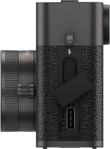 Fujifilm X Half Digital Camera (الفحم الفضي) مع إكسسوارات متقدمة | كاميرا فوجي x نصف in Saudi Arabia