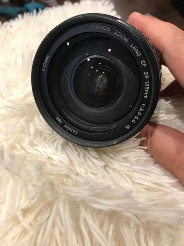 Canon EF 28-135mm f/3.5-5.6 هي عدسة تكبير USM القياسية لكاميرات Canon SLR-صندوق أبيض in Kuwait
