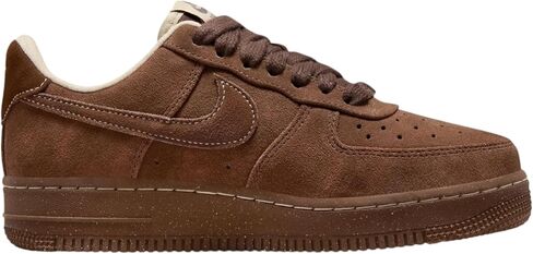 حذاء Nike Air Force 1 للسيدات '07 أبيض/ذهبي معدني DD8959-106 مقاس 7 in Saudi Arabia