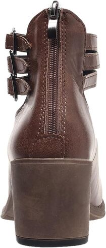 Women's Mary Jane Closed Toe Pumps Block Heels Comfortable Triple Buckle Strap Retro Dress Shoes in Saudi Arabia