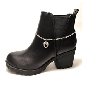Angel Wings Heart Filigree Lace Design Boot Bracelet Chain Double Clasp Adjustable Size 16 Inches Long Gift Boxed