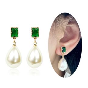 18K Gold Plated Pearl Drop Earrings Dangle Handmade Earrings with Emerald Green Earrings Pearl Dangle Earrings Vintage Pearl Earrings Emerald Earrings for Women Trendy