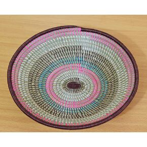 سلة أفريقية مصنوعة يدويًا - حجم كبير: عرض 12 بوصة - سلة السيزال والعشب الحلو - مصنوعة يدويًا في رواندا in Kuwait