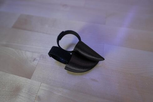 Devil Horns for Headphones (Black) in Saudi Arabia