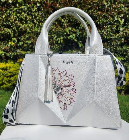 sunflower bag in guaranteed genuine leather - hand painted sunflower design - 100% Colombian bovine leather in Saudi Arabia