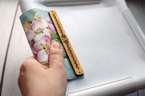 زهور حماية من الأوساخ المغناطيسية العالمية - غطاء واقي مغناطيسي مطرز لقضبان التمرير بإطار qsnap بأي حجم وحامل نمط إبرة الطوق in Kuwait