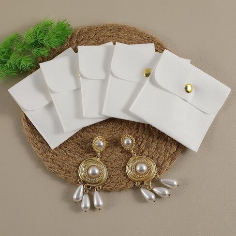 40pcs Green Microfiber Jewelry Pouch Button Bag 8 x 8cm, Jewelry Packaging Bag Luxury Small Favor Bags Jewelry Gift Bags for Earrings Necklaces Bracelet Ring in Saudi Arabia