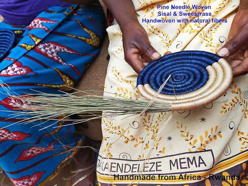 سلة أفريقية كبيرة منسوجة يدويًا - سلة من السيزال والعشب الحلو مقاس 12 بوصة - وعاء منسوج - مصنوعة يدويًا في رواندا، RB212 in Kuwait