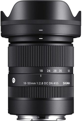 Sigma 18-50mm f/2.8 DC DN عدسة معاصرة لـ Fujifilm X Mount Bundle ، تشمل: بطاقة ذاكرة Sandisk 128GB Extreme Pro SDXC ، مرشح حماية الأشعة فوق البنفسجية ، مجموعة تنظيف العدسات والمزيد (7 عناصر) in Saudi Arabia